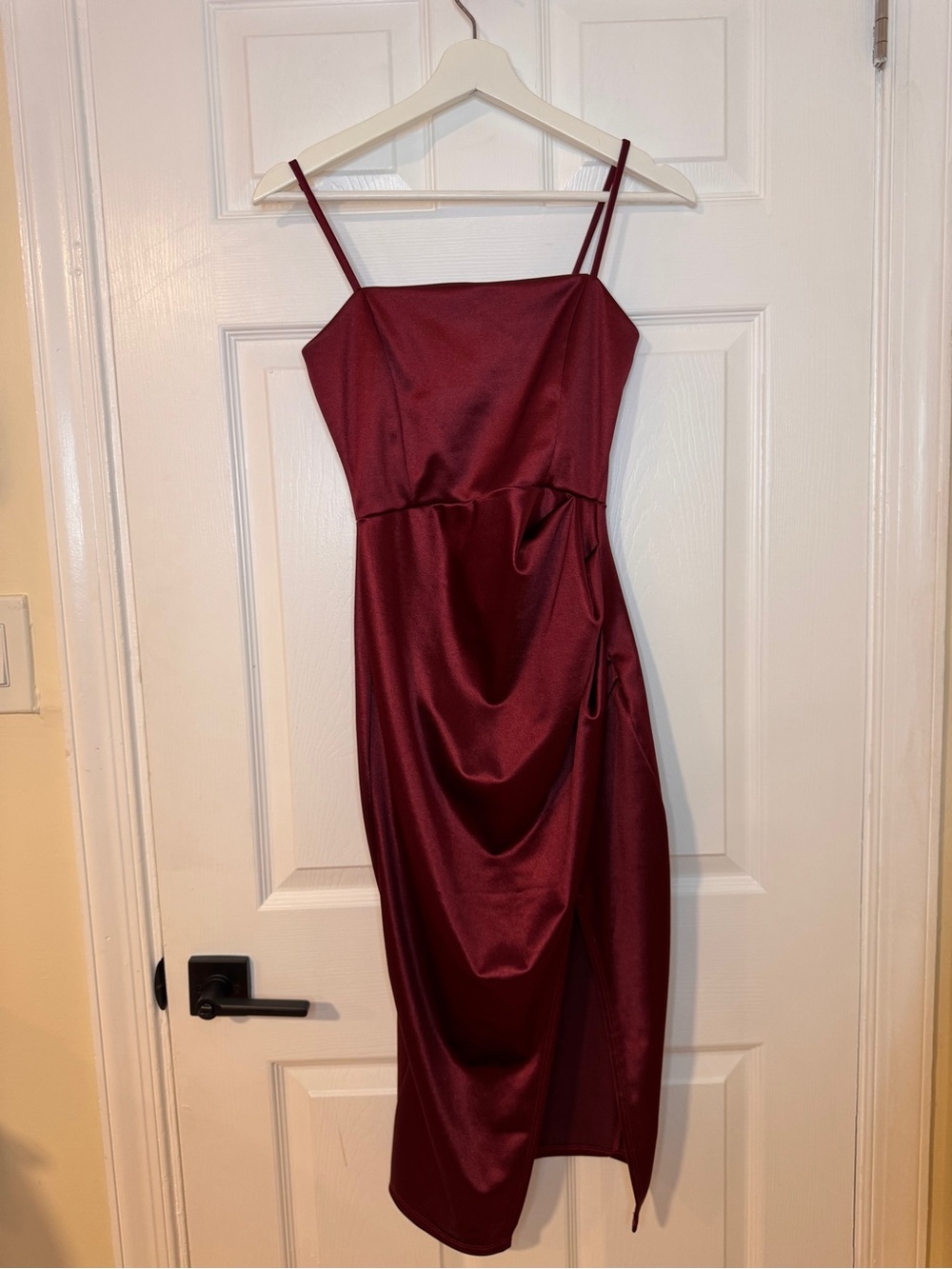 5/25$ Windsor Burgundy Satin Midi Slip Dress size S